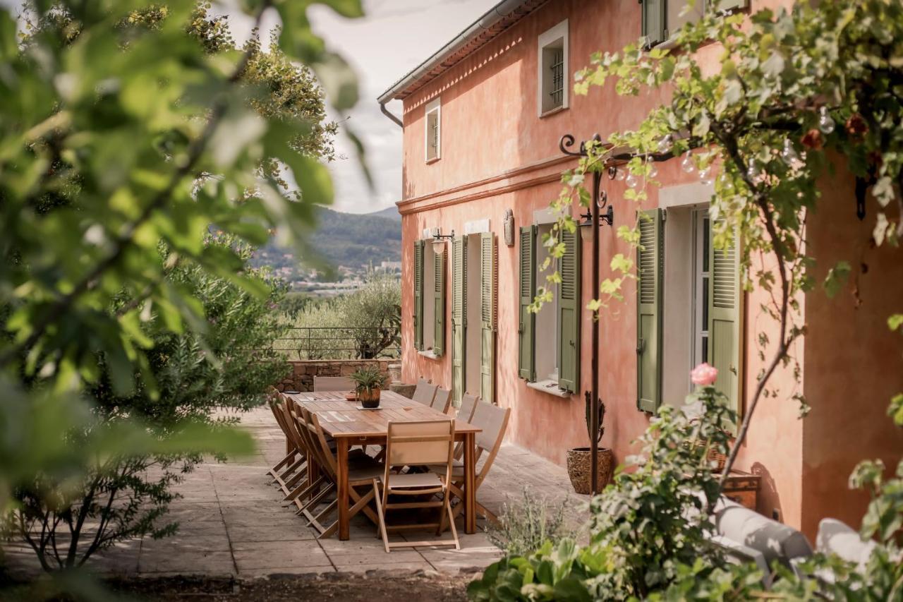Les Hauts De Diane, Cuers Var Екстериор снимка